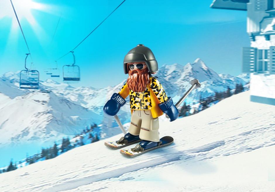 Игровой набор из серии Зимние виды спорта: Лыжник с палками  